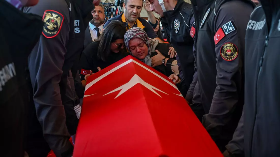 Bei dem Anschlag in Ankara wurden fünf Menschen getötet. (Archivbild) - Bild: Ali Unal/AP/dpa