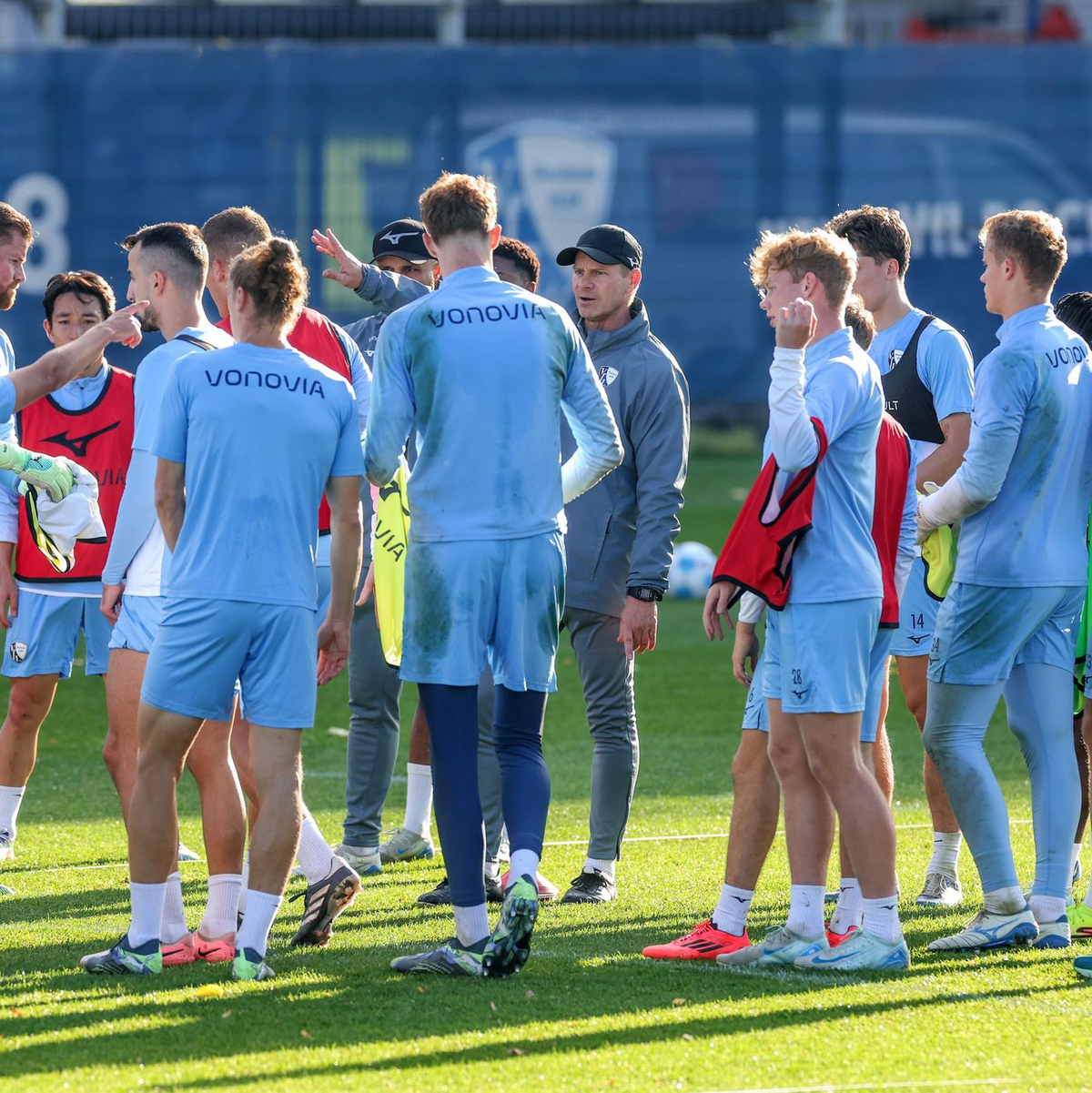 Nach Barcelona geht's nun gegen Bochum. - Foto: Tim Rehbein/dpa