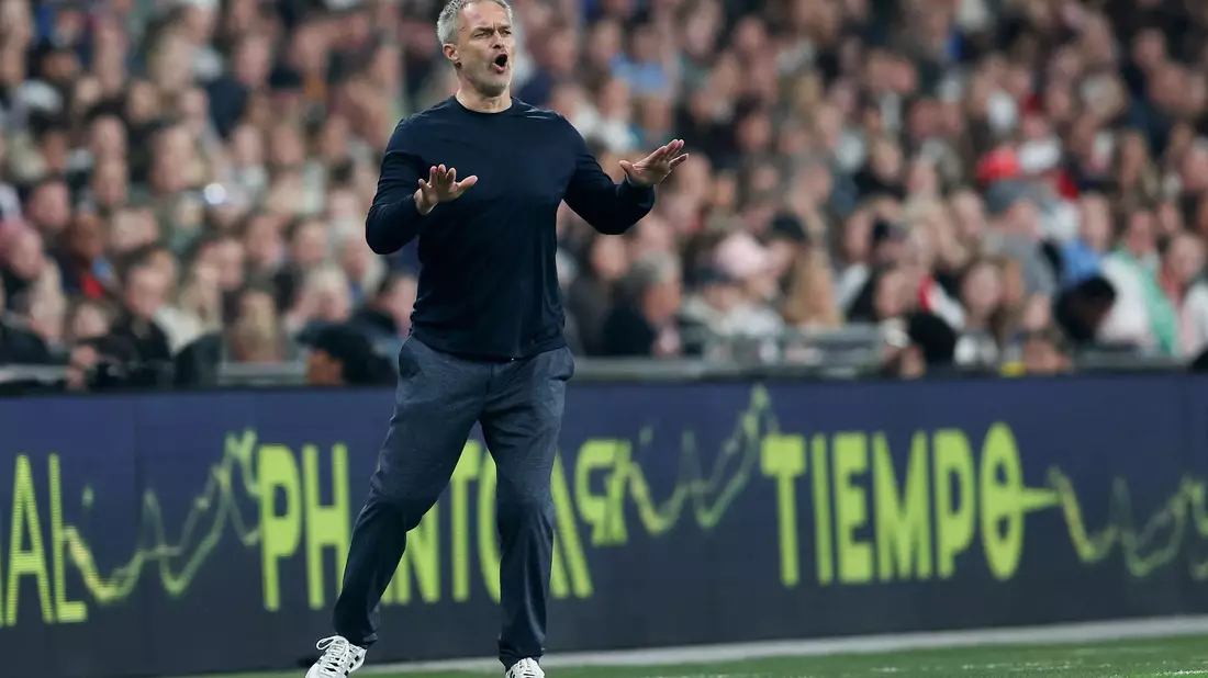 Erfolgreicher Dirigent: Christian Wück startet mit einem Sieben-Tore-Spektakel als Coach der deutschen Fußballerinnen. - Bild: Paul Terry/CSM via ZUMA Press Wire/dpa