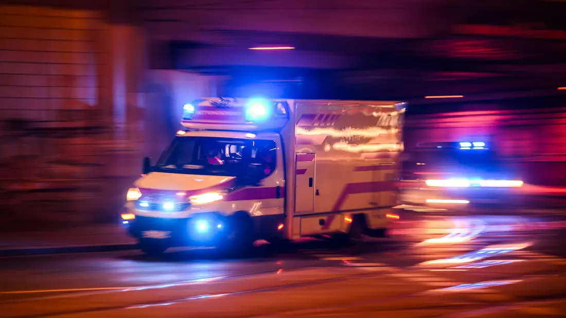 Ein sieben Jahre altes Mädchen ist nach schweren Verletzungen in Leipzig gestorben. (Symbolbild) - Bild: Robert Michael/dpa
