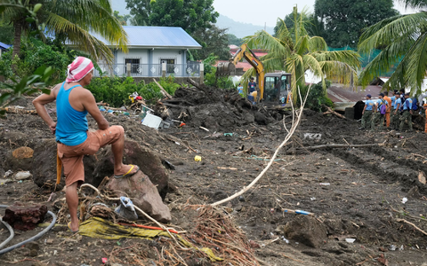 Viele Menschen haben bei dem tödlichen Sturm alles verloren. - Foto: Aaron Favila/AP/dpa