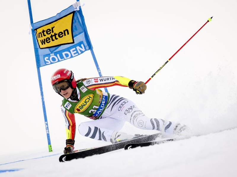 Marcel Hirscher feierte in Sölden sein Comeback im alpinen Ski-Weltcup. - Foto: Jean-Christophe Bott/KEYSTONE/dpa