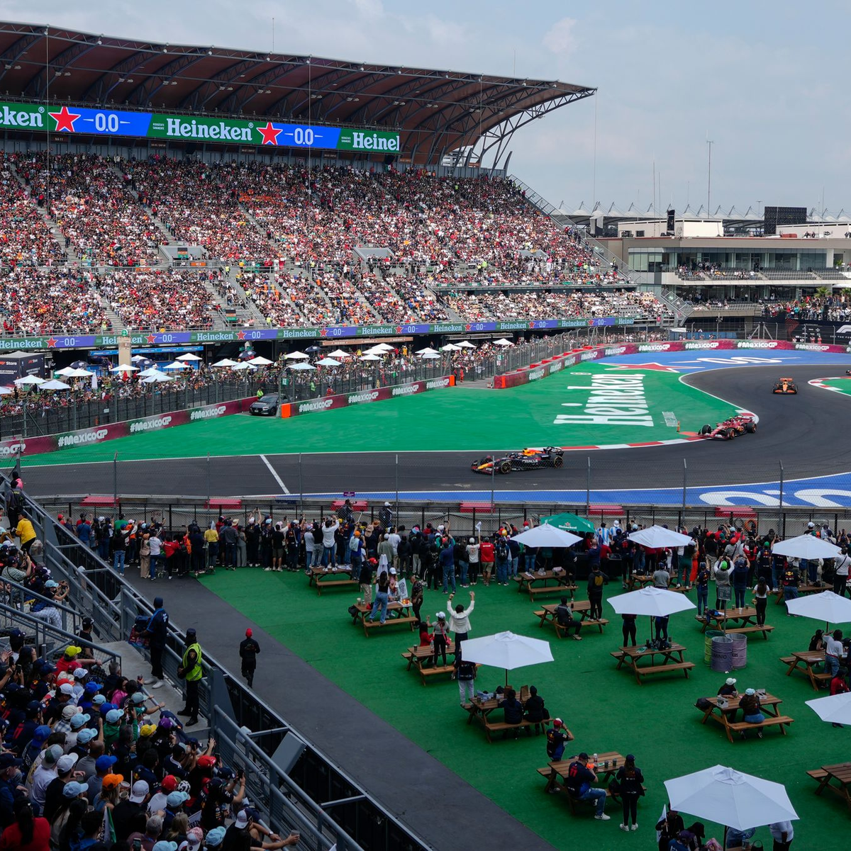 Der Zweikampf zwischen Verstappen und Norris spitzt sich weiter zu.  - Foto: Eduardo Verdugo/AP