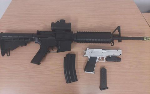 BPOL NRW: Bundespolizisten kontrollieren bewaffneten Heranwachsenden - Foto: presseportal.de