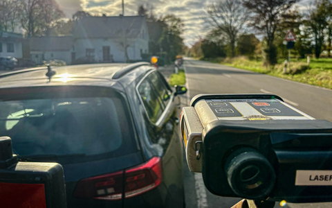 POL-WHV: Mit 84 km/h in der 30er Zone gemessen - Geschwindigkeitsüberwachung in der Schenumer Straße - Foto: presseportal.de