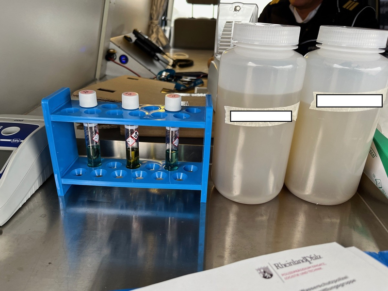 PP-ELT: Grenzwerte der Bordkläranlage eines Fahrgastkabinenschiffes überschritten - Foto: presseportal.de