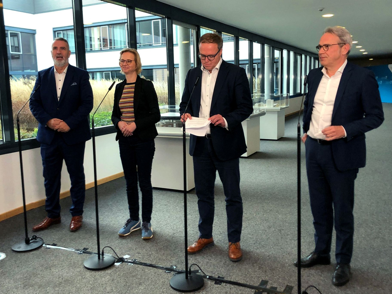 Die Spitzen von BSW, CDU und SPD kamen zu Gesprächen zur Regierungsbildung zusammen. (Archivbild) - Foto: David Hutzler/dpa