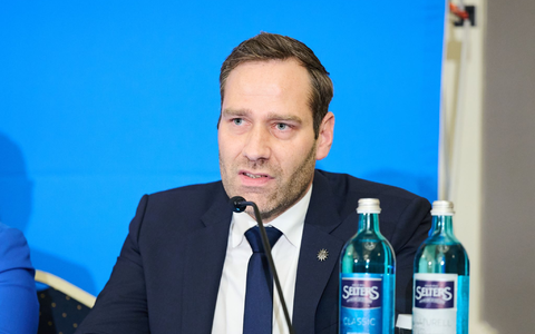 Der Bundesvorsitzende der Gewerkschaft der Polizei, Jochen Kopelke, hält angesichts der steigenden Zahlen gewalttätiger Kinder und Jugendlicher mehr Prävention für nötig. (Archivbild) - Foto: Annette Riedl/dpa