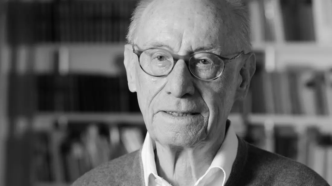 Edzard Reuter, ehemaliger Vorstandsvorsitzender der Daimler-Benz AG, ist am 27. Oktober 2024 im Alter von 96 Jahren in Stuttgart gestorben. - Bild: Bernd Weißbrod/dpa