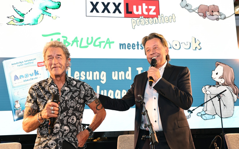 Die nächste Außergewöhnliche Seite von XXXLutz Hesse in Garbsen: Hendrikje Balsmeyer und Peter Maffay sorgen zusammen mit Nelson Müller für Begeisterung - Foto: presseportal.de