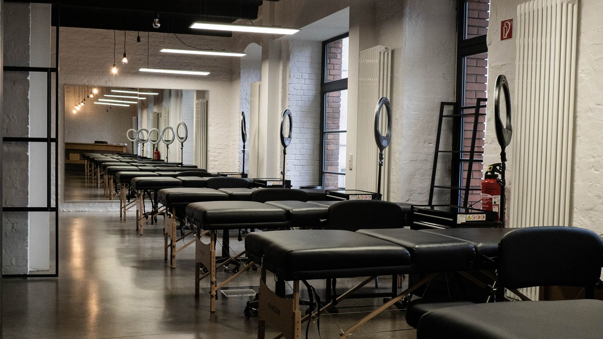 Geschichten, die unter die Haut gehen - was wirklich hinter Tattoo-Motiven steckt - Foto: presseportal.de