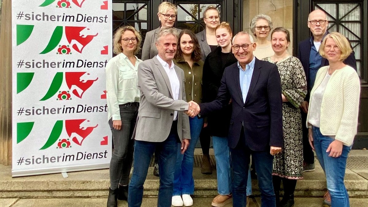 Präventionstag des Netzwerkes #sicherimDienst und des ZfsL Arnsberg / Gewaltprävention und Expertise Austausch - Foto: presseportal.de