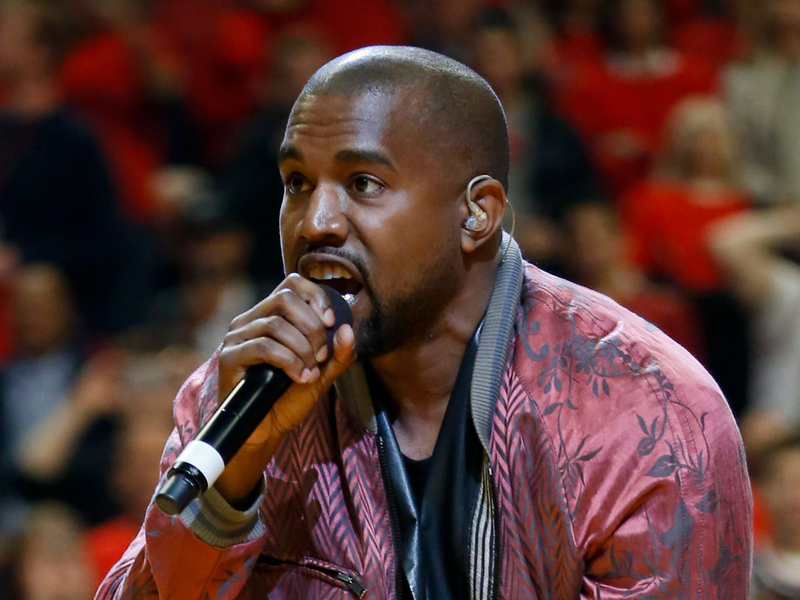 Streit mit Adidas beigelegt: Der Rapper Kanye West. (Archivbild) - Foto: Kamil Krzaczynski/EPA/dpa