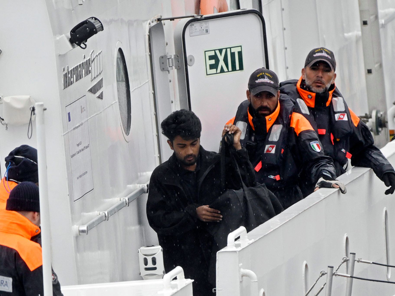 Italiens Pläne für Flüchtlingslager außerhalb der EU kommen vor den Europäischen Gerichtshof. (Foto: Archiv) - Foto: Valeria Ferrario/AP/dpa