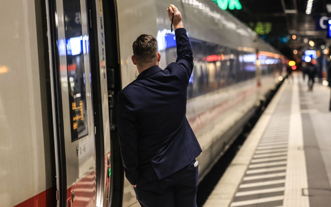 Trotz der schwierigen Lage geben die Bahn-Beschäftigten ihr Bestes. (Archivbild) - Foto: Oliver Berg/dpa
