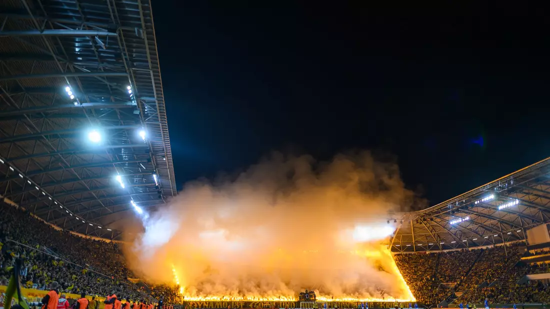 Darmstadt sichert sich in den letzten Minuten den Einzug ins Achtelfinale. - Bild: Robert Michael/dpa