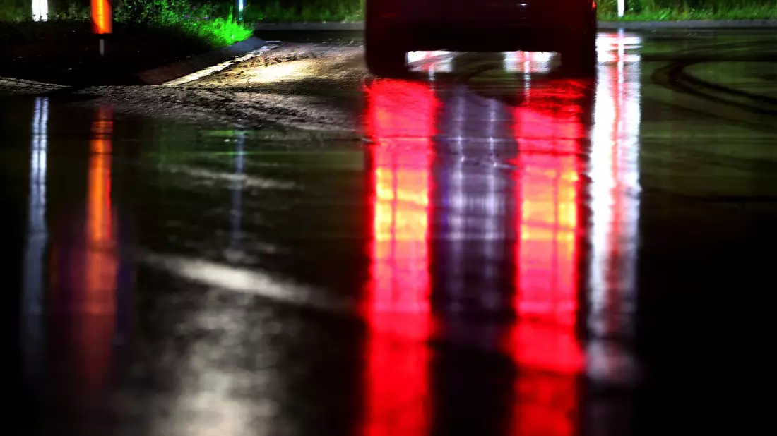 Die Autoversicherung ist derzeit teuer wie nie. - Bild: Karl-Josef Hildenbrand/dpa