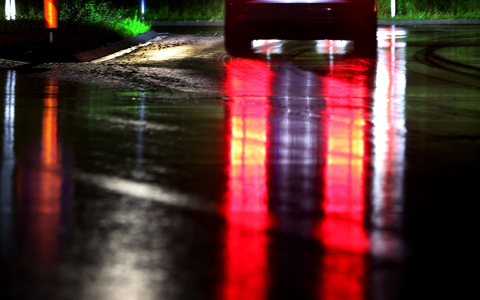 Die Autoversicherung ist derzeit teuer wie nie. - Foto: Karl-Josef Hildenbrand/dpa