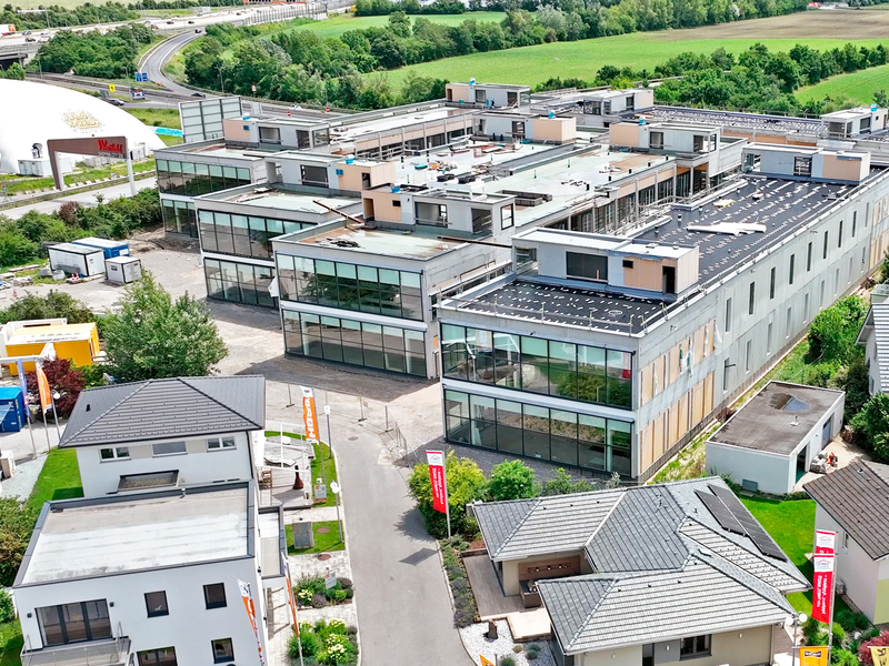 Das Bauzentrum in der Zielgeraden - Foto: Blaue Lagune/Thomas Laimgruber über pressetext.de