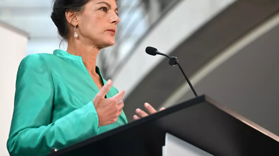 Sahra Wagenknecht ist mit dem Agieren des BSW-Landesverbands in Thüringen unzufrieden. (Archivbild) - Bild: Rabea Gruber/dpa