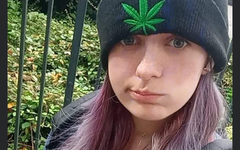 POL-SBR-BURB: Öffentlichkeitsfahndung: 16-Jährige vermisst - Polizei bittet um Mithilfe - Foto: presseportal.de POL-SBR-BURB: Öffentlichkeitsfahndung: 16-Jährige vermisst - Polizei bittet um Mithilfe - Foto: presseportal.de