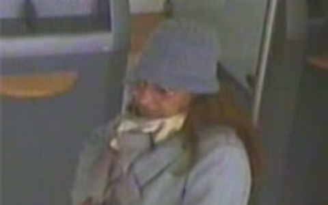 POL-SL: PIN an Geldautomat in Saarlouis ausgespäht / Polizei bittet um Mithilfe bei der Identifizierung der Tatverdächtigen - Foto: presseportal.de