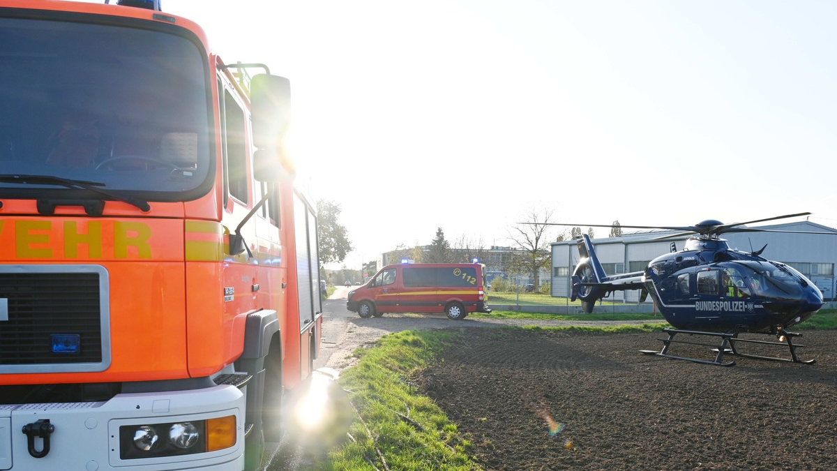 FW Pulheim: Betriebsunfall im Gewerbegebiet Brauweiler - Foto: presseportal.de