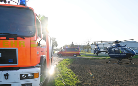 FW Pulheim: Betriebsunfall im Gewerbegebiet Brauweiler - Foto: presseportal.de