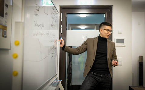 Immer mehr Fotografen auf dem Markt - Edmond Rätzel über seine Erfahrung, wie man sich gegen die steigende Konkurrenz durchsetzt - Foto: presseportal.de Immer mehr Fotografen auf dem Markt - Edmond Rätzel über seine Erfahrung, wie man sich gegen die steigende Konkurrenz durchsetzt - Foto: presseportal.de