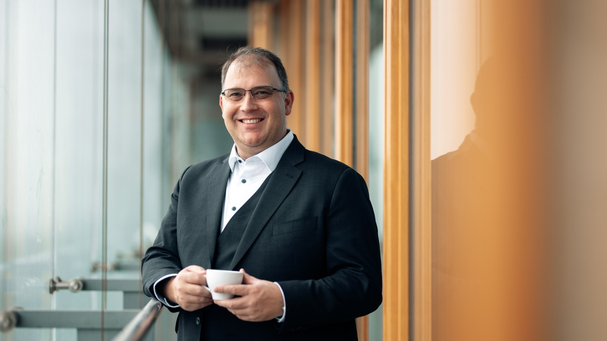 Familienstiftung, gemeinnützige Stiftung oder Doppelstiftung? Sascha Drache klärt auf, welche Formen es gibt und wo die Unterschiede liegen - Foto: presseportal.de