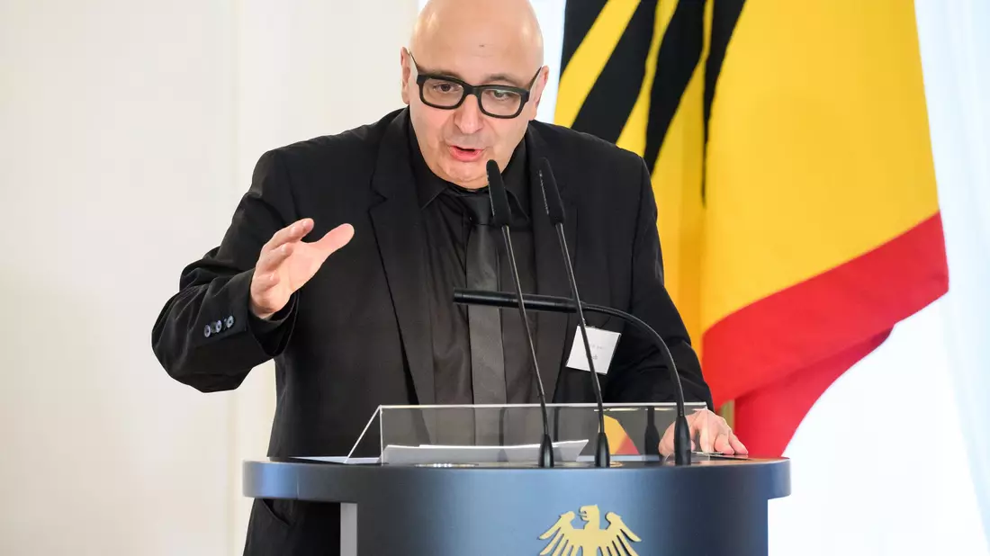 Der Soziologie-Professor Armin Nassehi hat erhebliche Bedenken gegen den Antrag von Ampel-Koalition und Union. (Archivbild) - Bild: Bernd von Jutrczenka/dpa