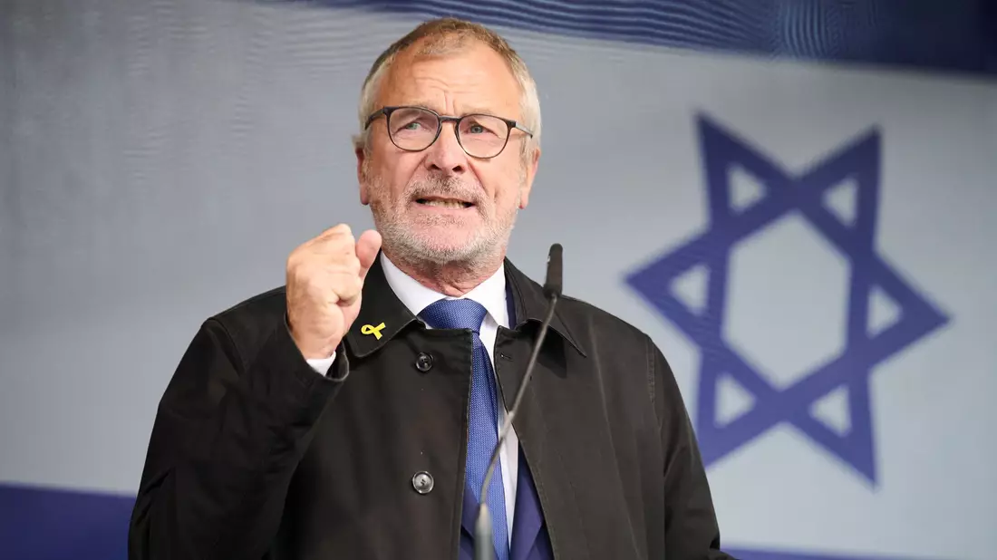 Der Präsident der Deutsch-Israelischen Gesellschaft, Volker Beck, ist zufrieden mit dem Antrag. (Archivfoto) - Bild: Annette Riedl/dpa