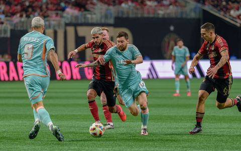 Lionel Messi dribbelte vergeblich. - Foto: Jason Allen/FR172026 AP/dpa