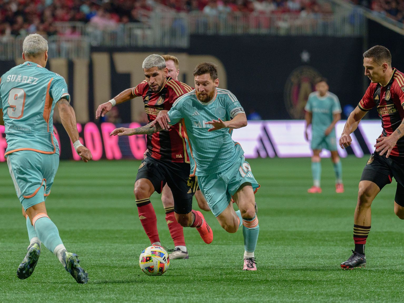 Lionel Messi dribbelte vergeblich. - Foto: Jason Allen/FR172026 AP/dpa