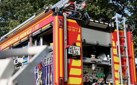 FW Hünxe: Gemeldeter Brand eines Pferdestalls - Foto: presseportal.de