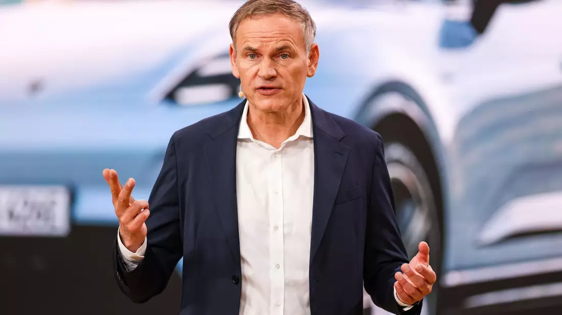 Porsche-Vorstand Lutz Meschke (Archivbild) - Bild: Jan Woitas/dpa