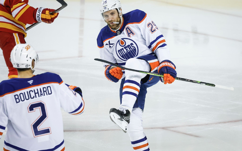Traf schon nach 20 Sekunden zum 1:0: Leon Draisaitl von den Edmonton Oilers.  - Foto: Jeff McIntosh/The Canadian Press via AP/dpa