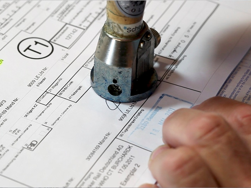 HZA-KA: Zollamt Baden-Baden am 19. März 2025 nur eingeschränkt erreichbar - Foto: presseportal.de