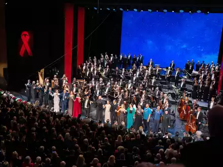 Festliche Opernnacht für die Deutsche Aids-Stiftung / Premiere im ausverkauften Haus / Preisverleihung an Sängerin Annie Lennox - Foto: presseportal.de
