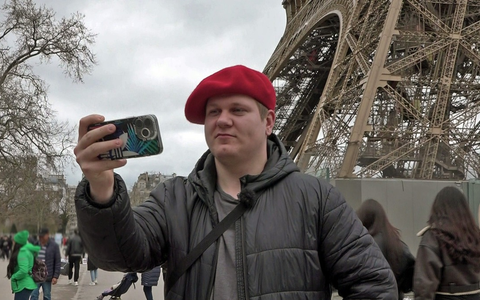 Diese Woche bei Hartz und herzlich - Tag für Tag Rostock Groß Klein: Ausgeraubt in Paris - Foto: presseportal.de