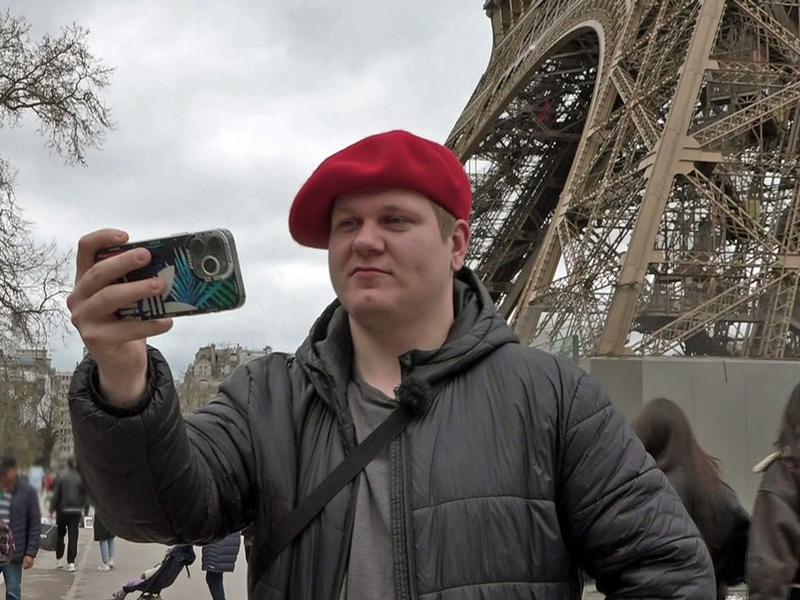 Diese Woche bei Hartz und herzlich - Tag für Tag Rostock Groß Klein: Ausgeraubt in Paris - Foto: presseportal.de