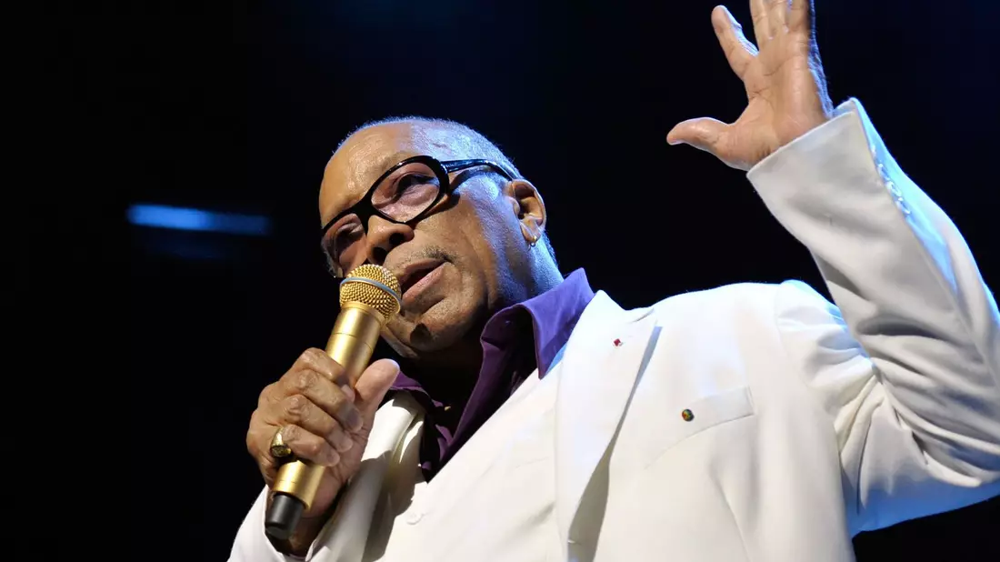 Quincy Jones starb am Sonntagabend im Alter von 91 Jahren. (Archivbild) - Bild: Dominic Favre/KEYSTONE/dpa