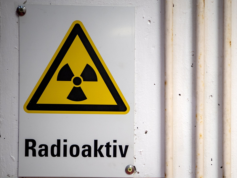 Rund 27.000 Kubikmeter hochradioaktiver Atommüll müssen in Deutschland sicher in einem Endlager untergebracht werden. Die Suche nach dem Standort wird noch   - Foto: Sina Schuldt/dpa