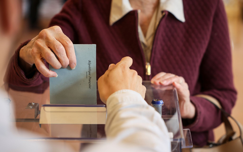 Im ostfranzösischen Olley haben die Menschen sich für eine ungewöhnliche Eigenbezeichnung entschieden. (Symbolbild) - Foto: Thomas Padilla/AP/dpa