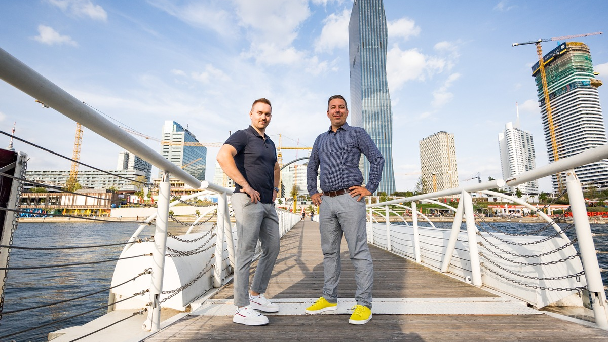 Mehr Zeit für Visionen: Josef Zauner und Julian Mehlig verraten, wie Geschäftsführer im Handwerk von operativen Aufgaben befreit werden - Foto: presseportal.de