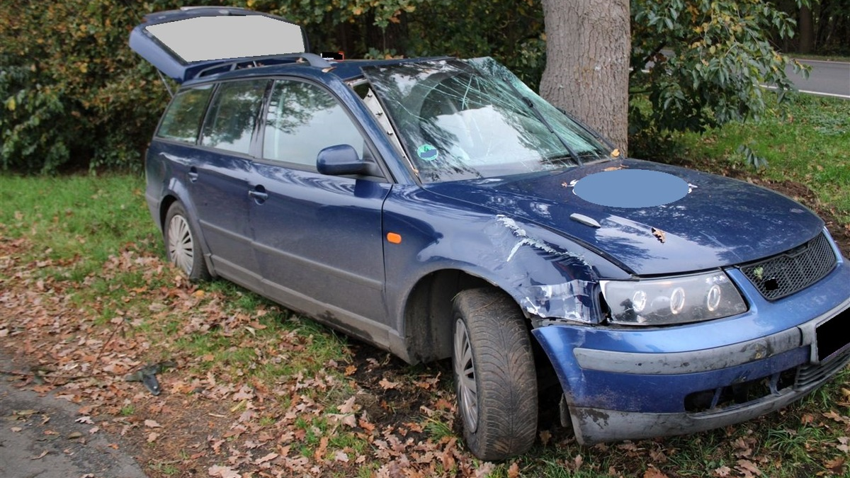 POL-MI: Zwei Schilder und Zaun überfahren - Foto: presseportal.de