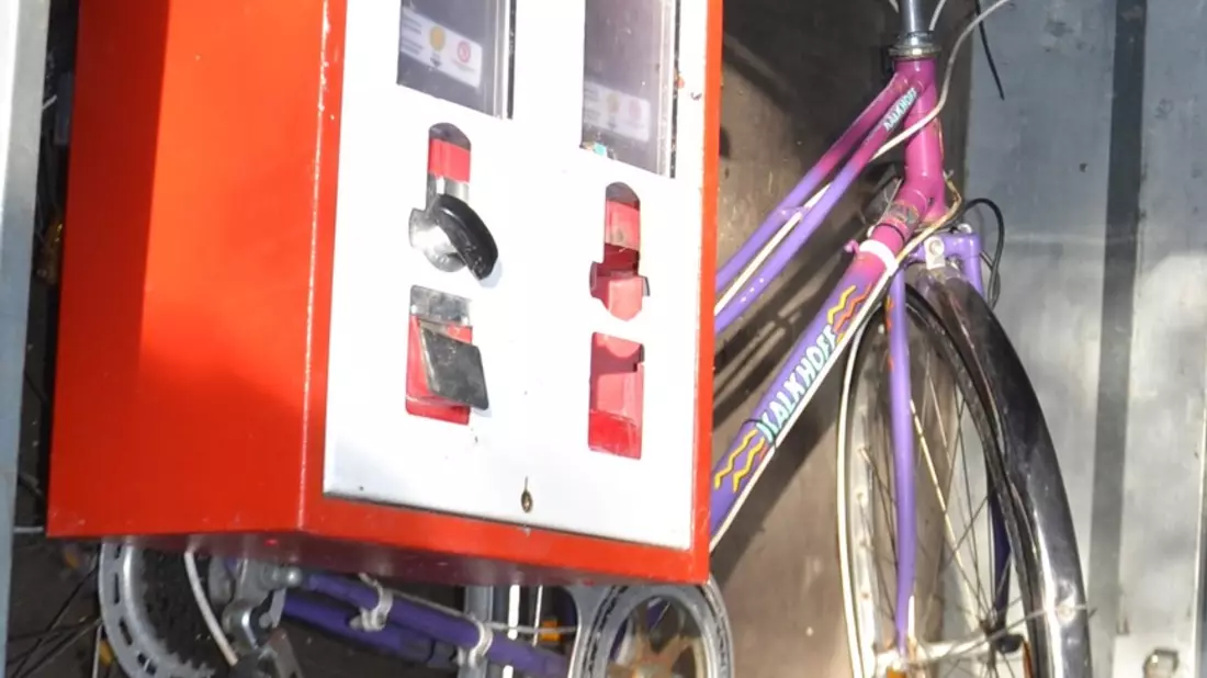 POL-OS: Dissen: Unbekannte sprengten kleinen Warenautomaten auf - Polizei sucht Zeugen - Bild: presseportal.de