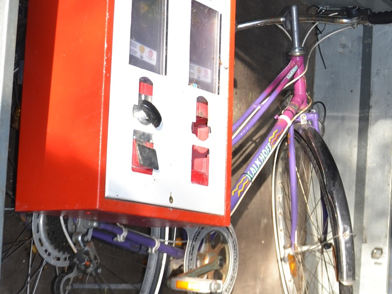 POL-OS: Dissen: Unbekannte sprengten kleinen Warenautomaten auf - Polizei sucht Zeugen - Foto: presseportal.de