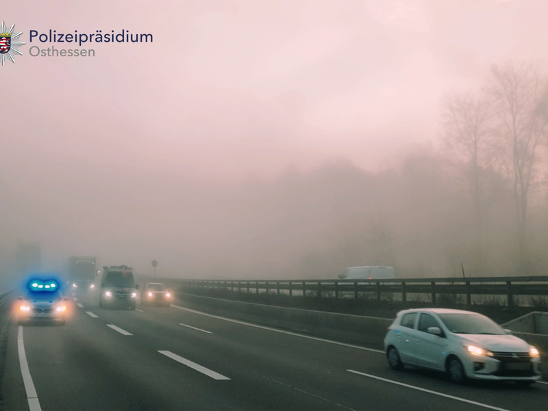 POL-OH: Lieber einmal selbst am Schalter drehen: Polizei Osthessen gibt Verhaltenstipps zur Autobeleuchtung in der Herbstzeit - Foto: presseportal.de