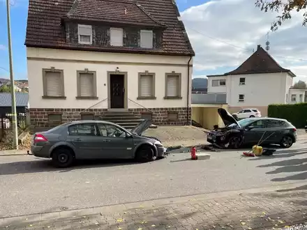 POL-PDKL: Drei Leichtverletze bei Frontalzusammenstoß - Foto: presseportal.de